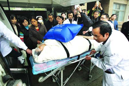 静安区成人监护型护送